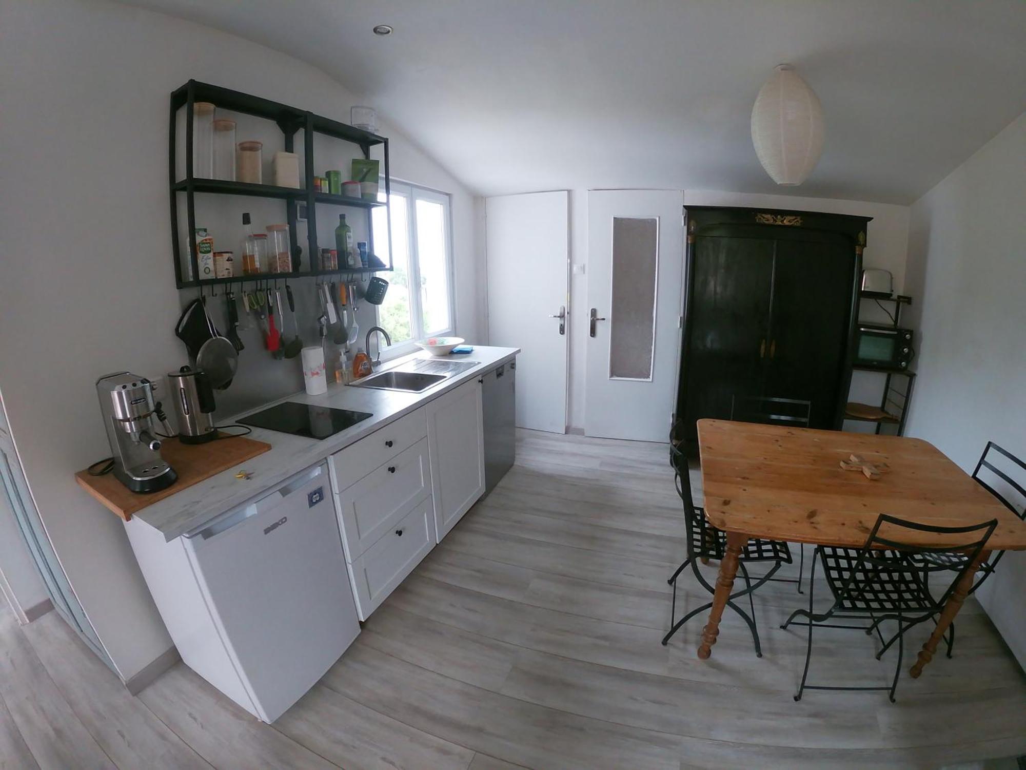 Holiday home Maisonnette Pecheur Bertheaume *